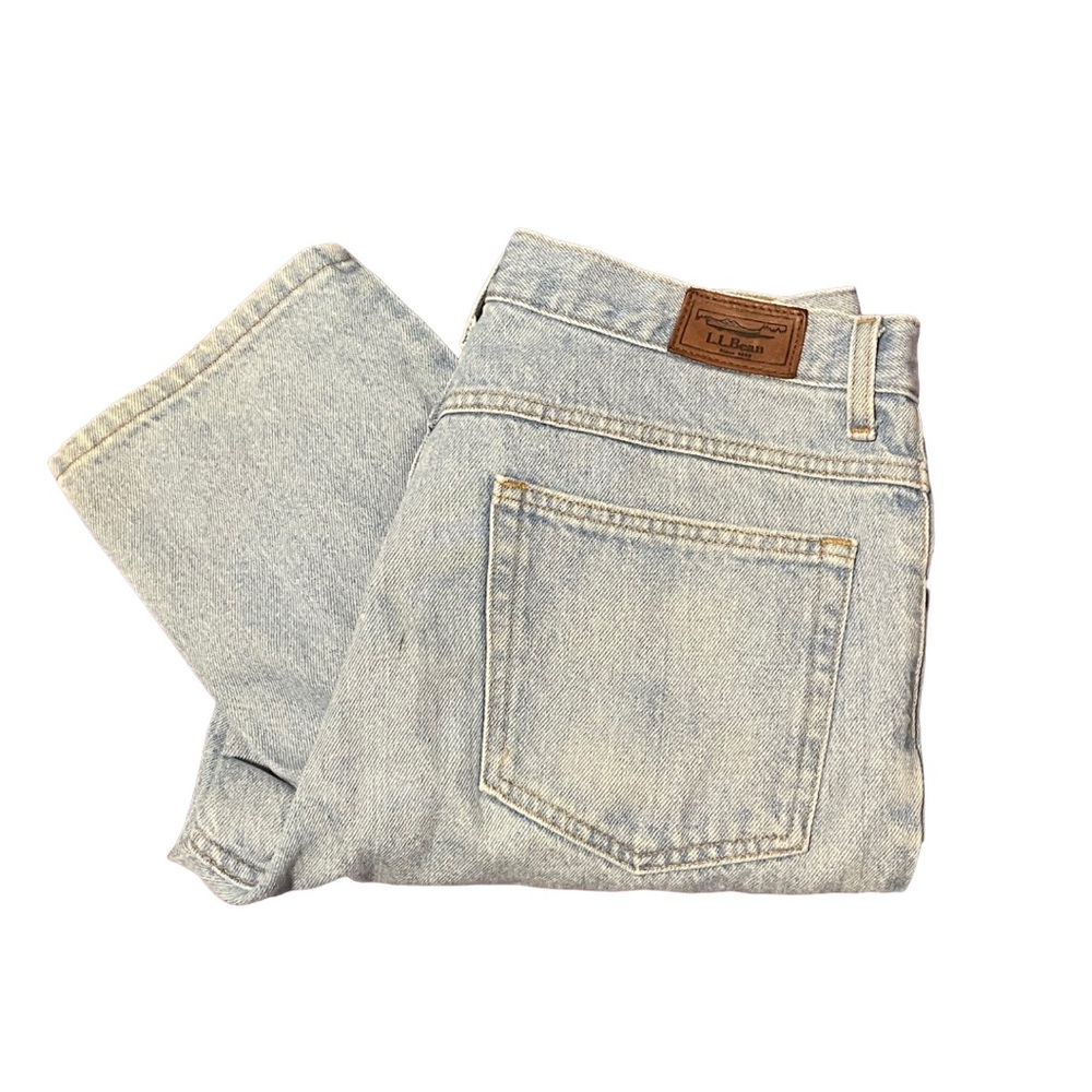 L.L.Bean VNTG Men’s Double L® Jeans in Classic Fit with a Straight Leg